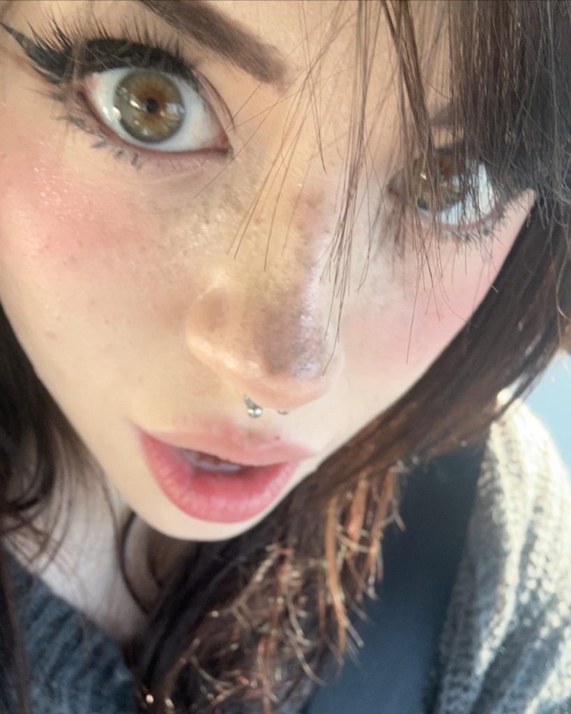 Hannah Owo smiles pussy