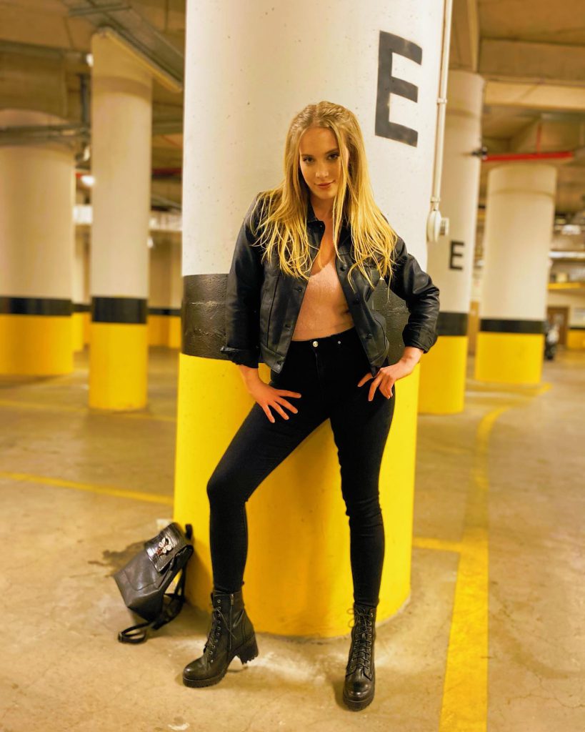 Hayal Köseoğlu ardent nudes