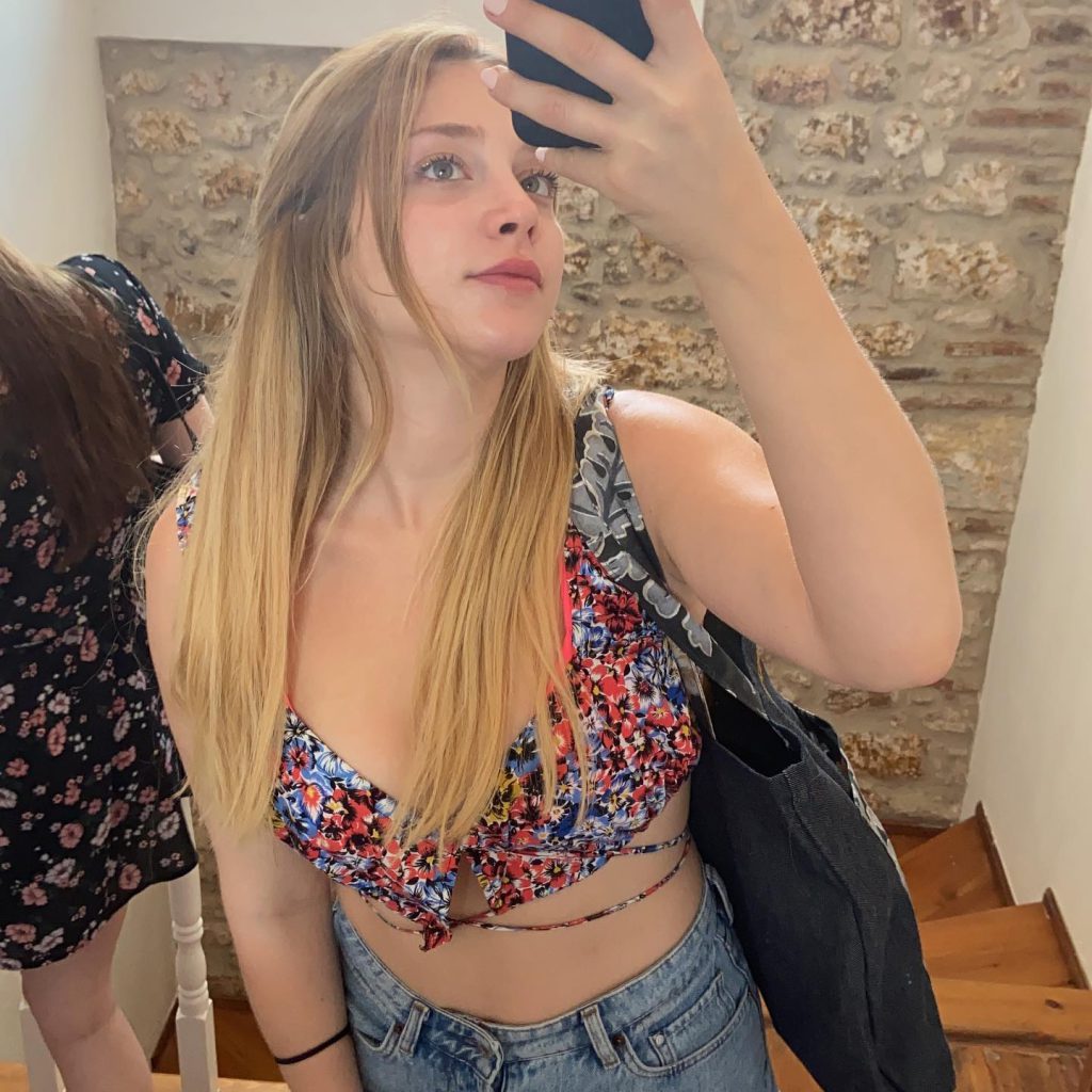 Hayal Köseoğlu ardent sex