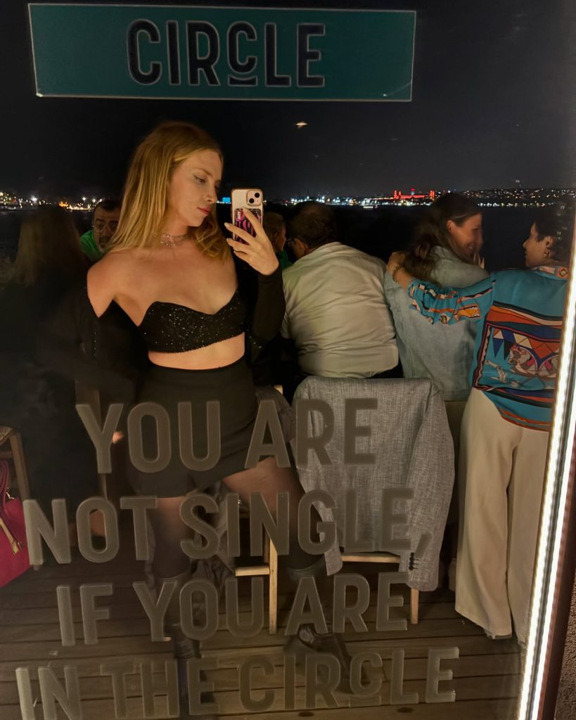 Hayal Köseoğlu ass