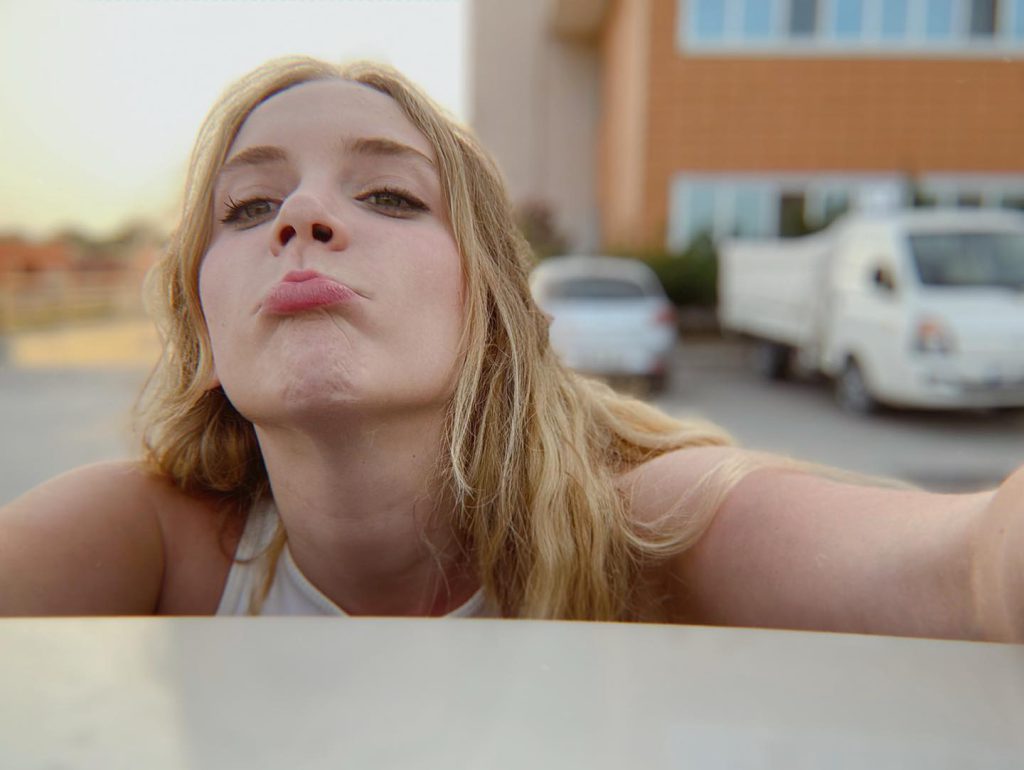 Hayal Köseoğlu beautiful naked