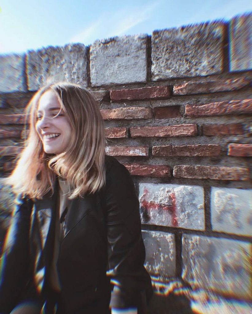 Hayal Köseoğlu depicts fire sex