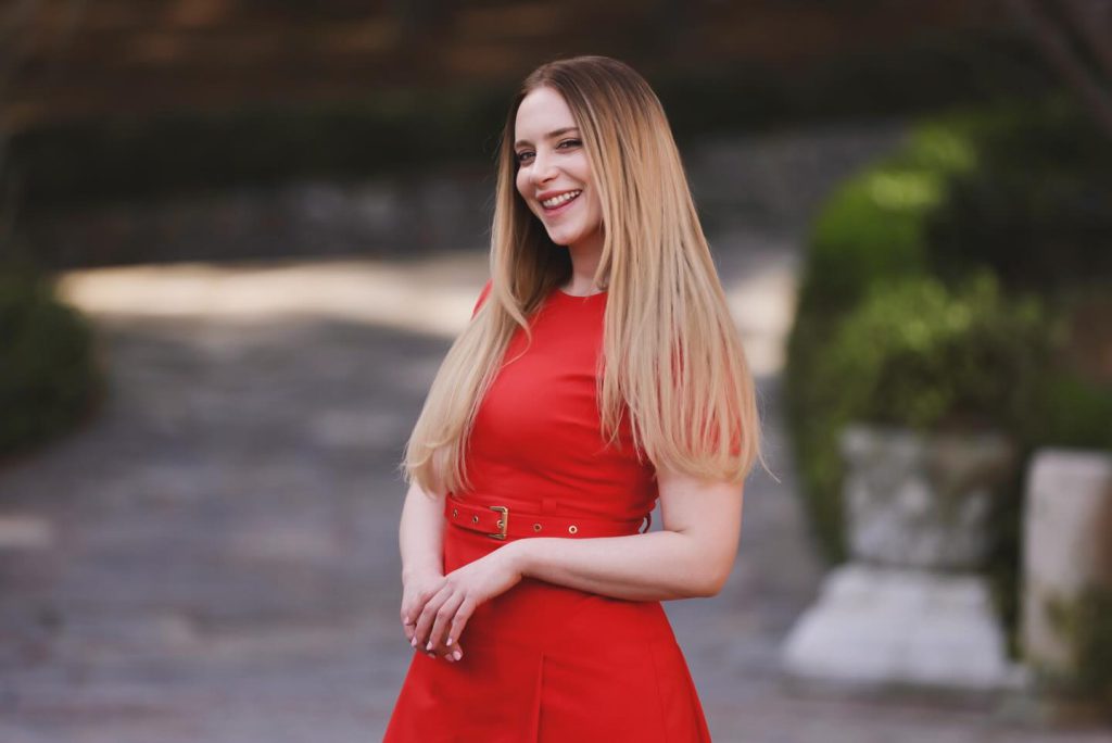 Hayal Köseoğlu poses sex scenes