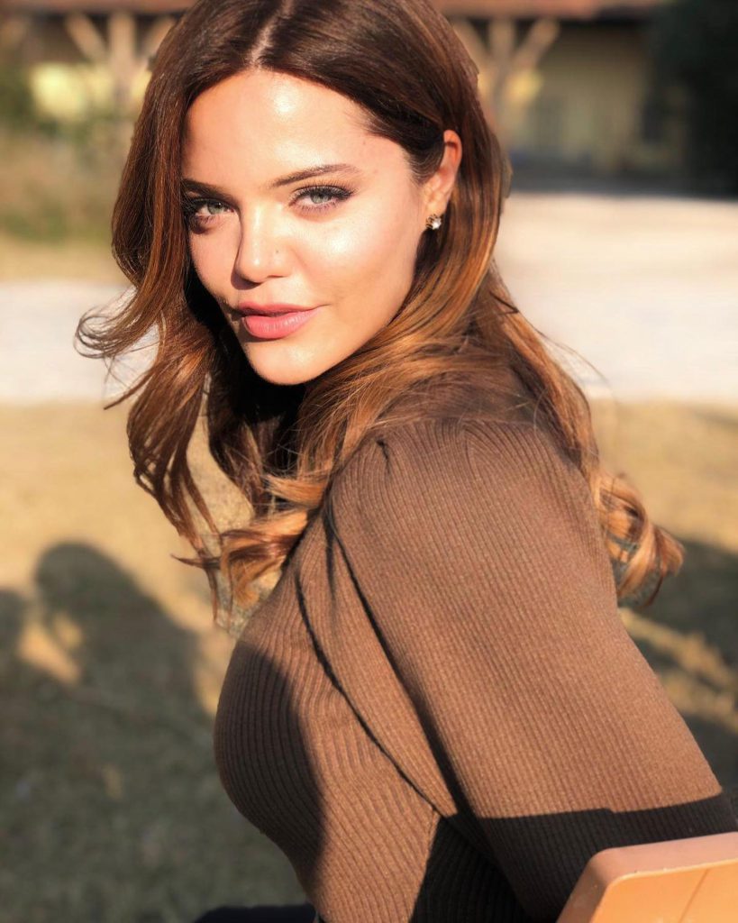 Hilal Altınbilek ardent ass