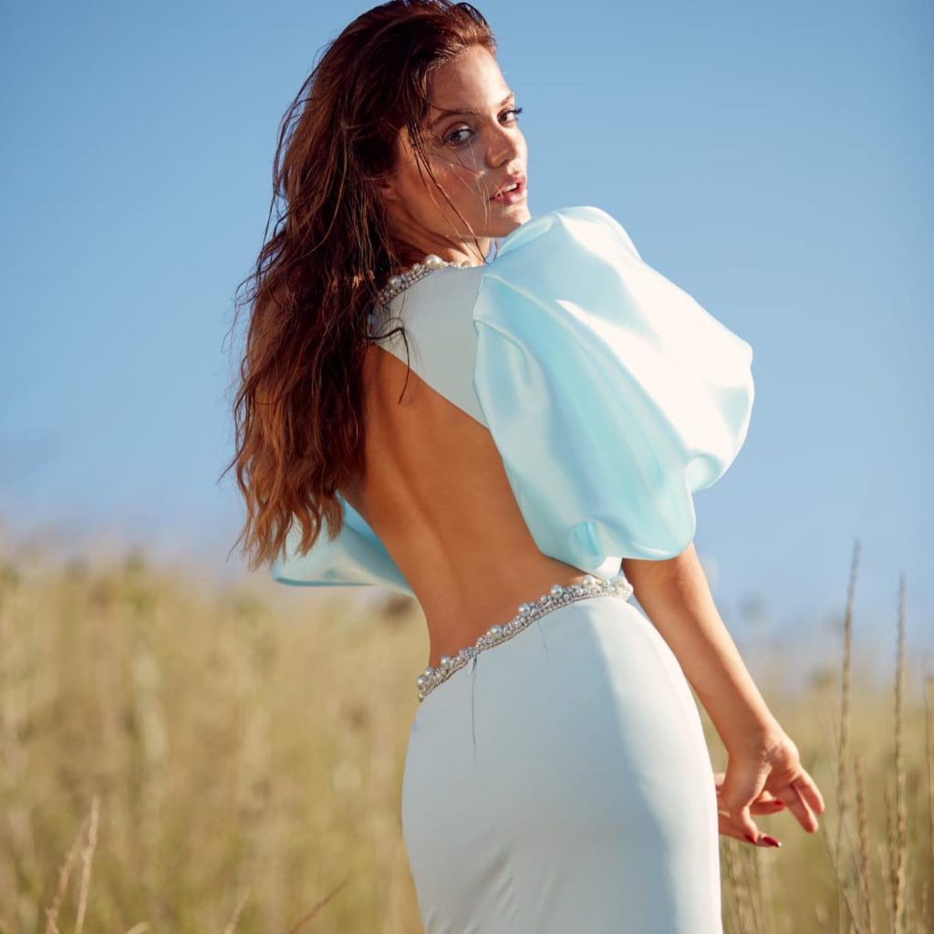 Hilal Altınbilek beautiful hot bikini