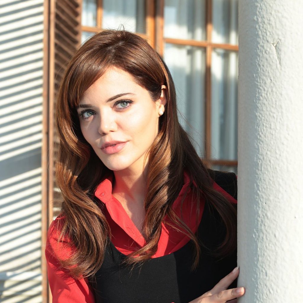 Hilal Altınbilek beautiful hot photos