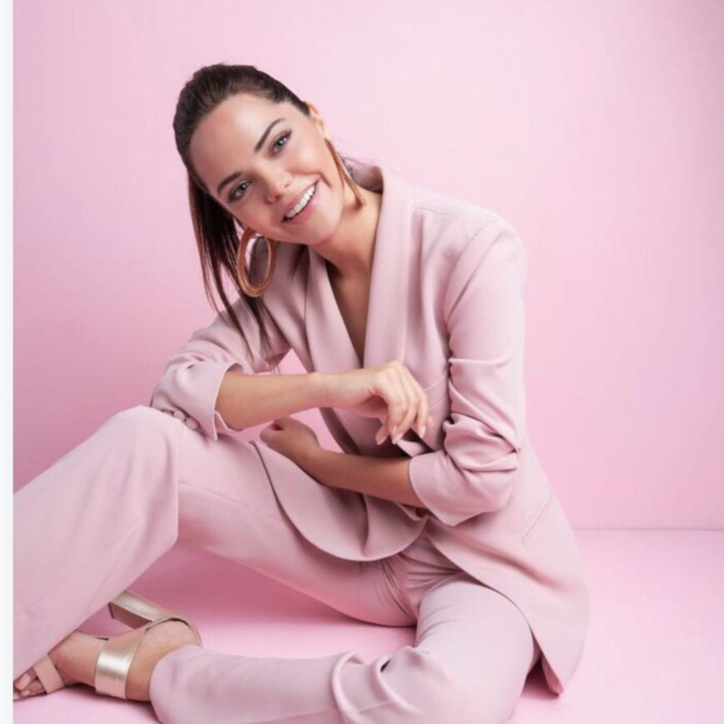 Hilal Altınbilek looks bikini