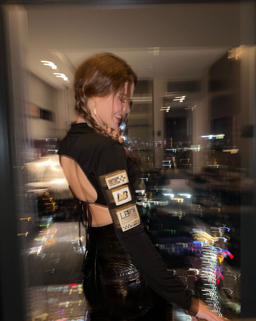 Hilal Altınbilek modeling sexy