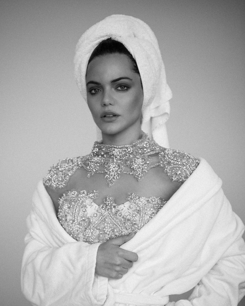 Hilal Altınbilek sexy