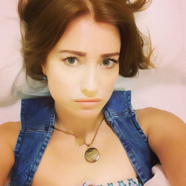 Hilal Cebeci looks hot pics