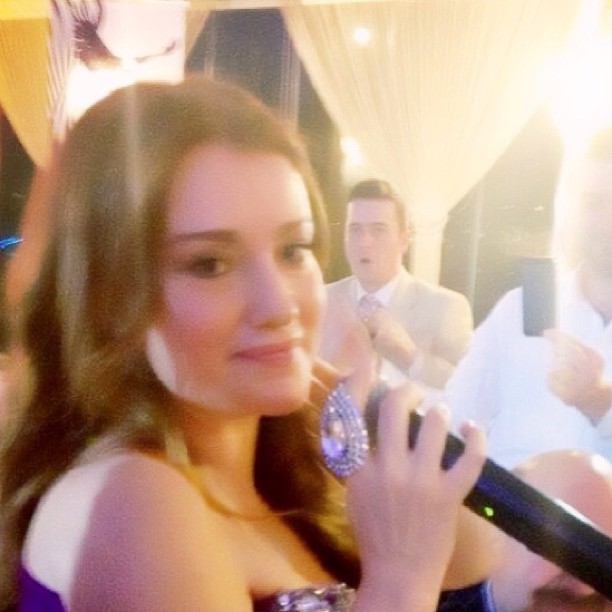 Hilal Cebeci looks nude