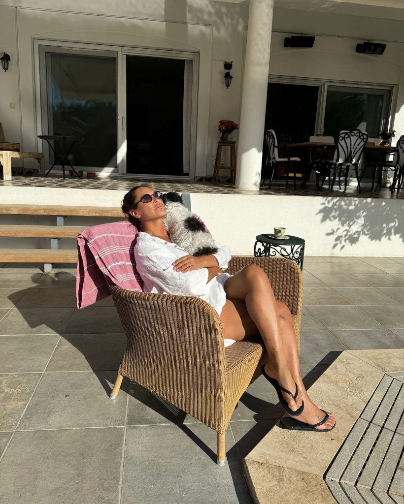 Hülya Avşar beautiful naked