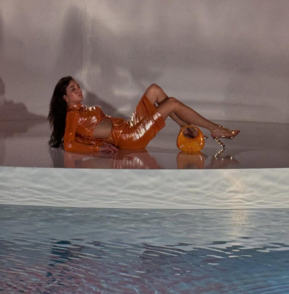 Melis Sezen smiles sex scenes