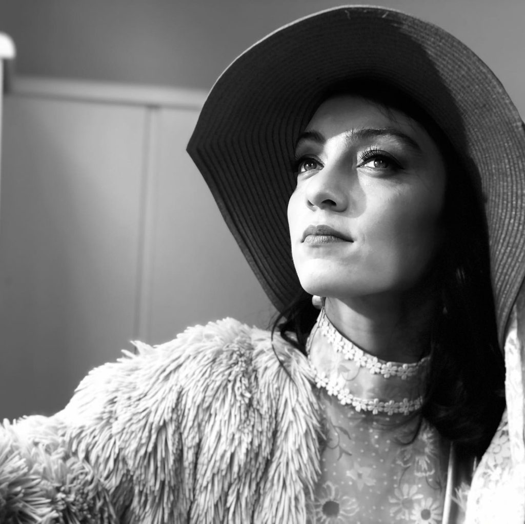 Merve Dizdar beautiful porn