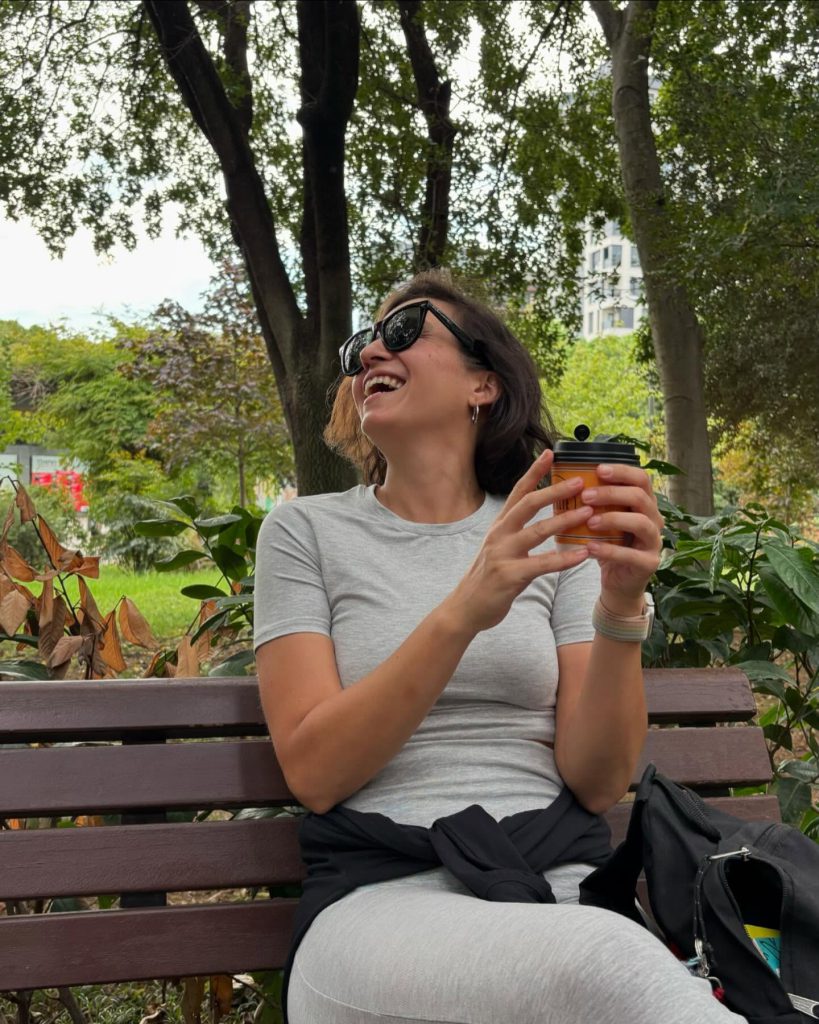 Merve Dizdar hot images