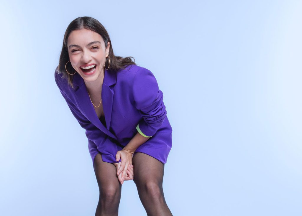 Merve Dizdar looks nudes