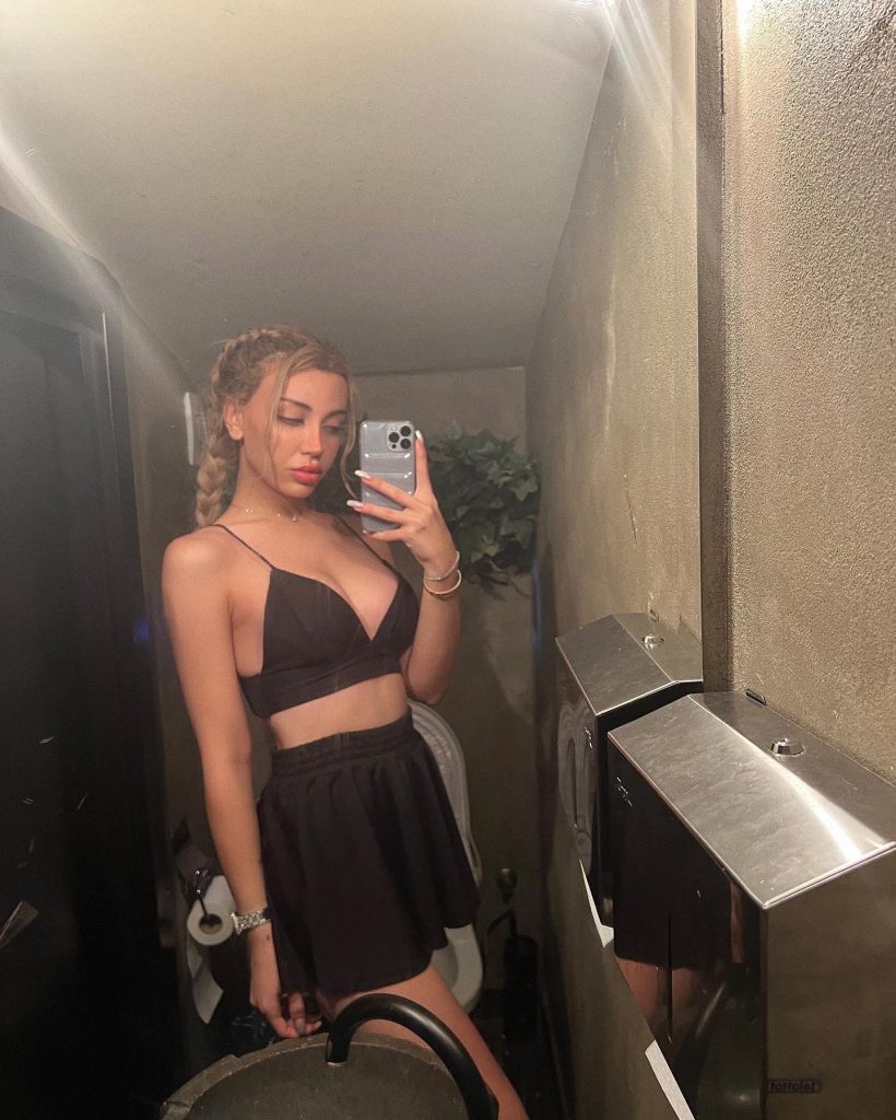 Mika Raun beautiful xxx