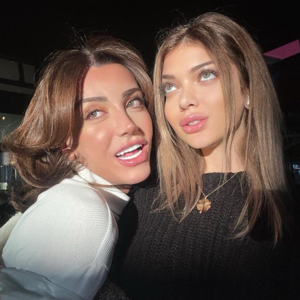 Mika Raun hot images