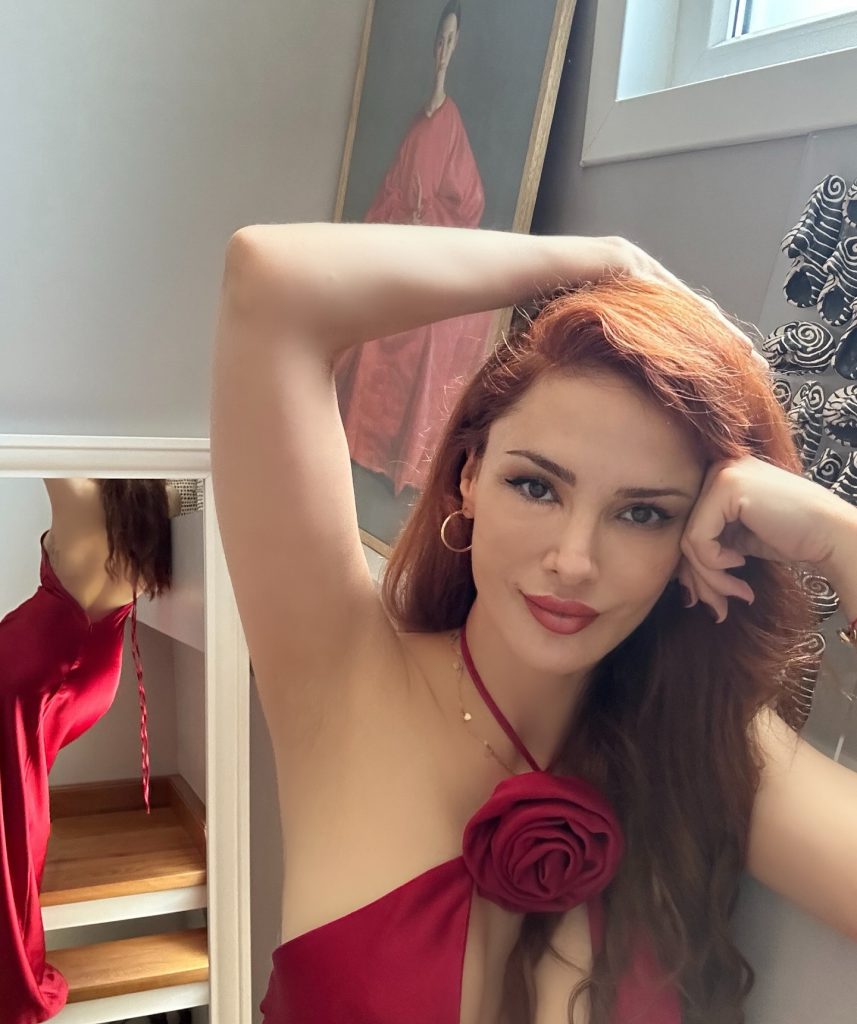 Mine Tugay modeling naked