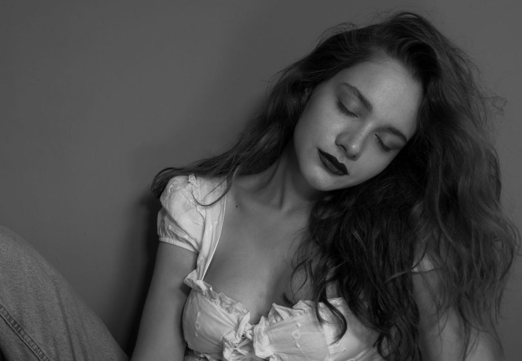Miray Daner modeling hot pics