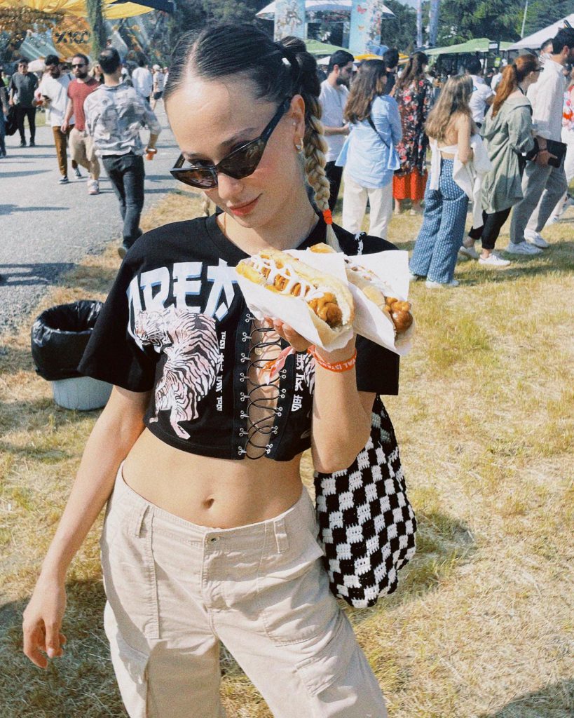 Müge Bayramoğlu beautiful ass