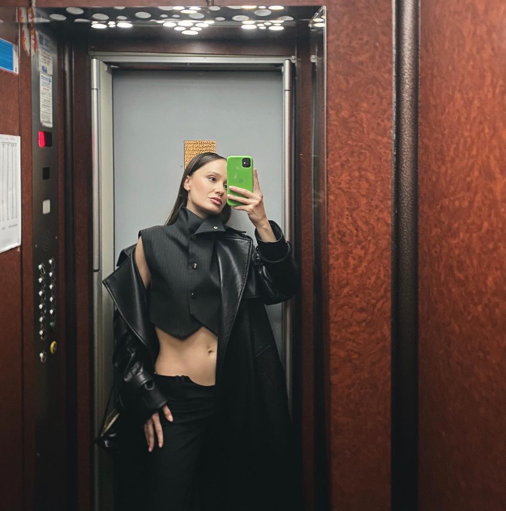 Müge Bayramoğlu beautiful boobs