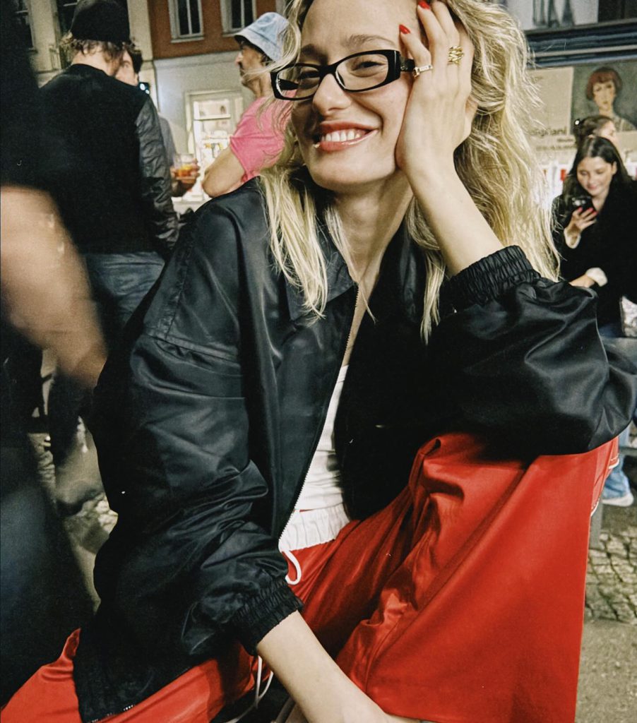 Müge Bayramoğlu beautiful hot bikini