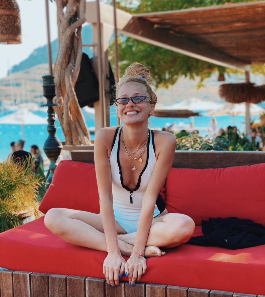 Müge Bayramoğlu beautiful hot photos