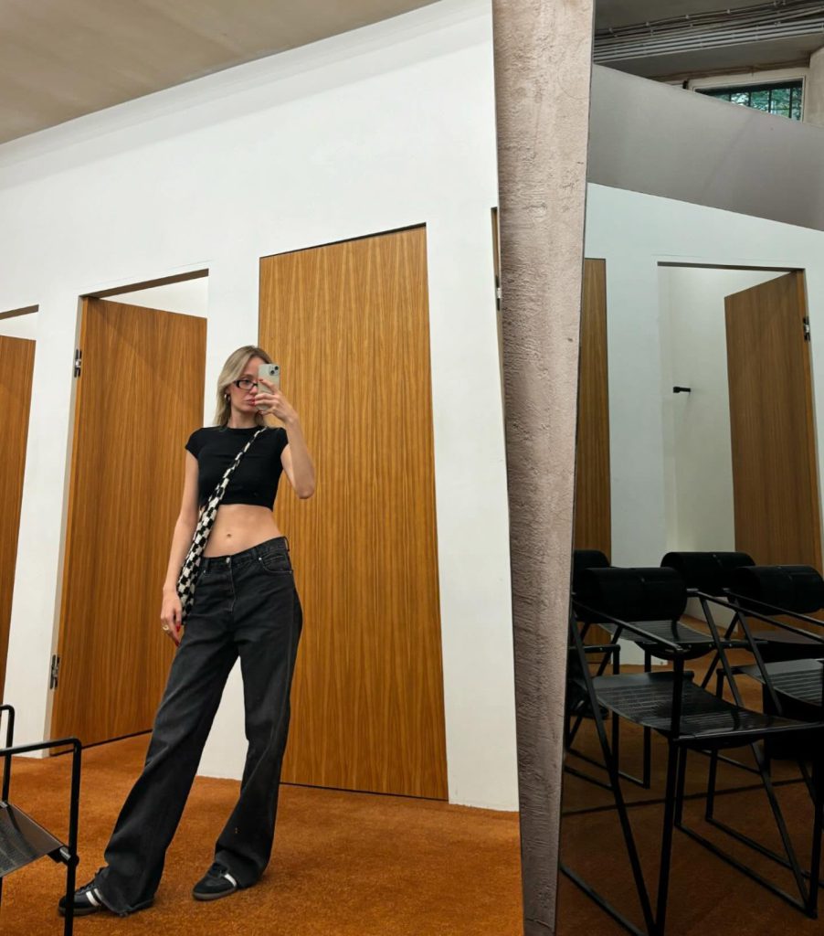 Müge Bayramoğlu beautiful pussy