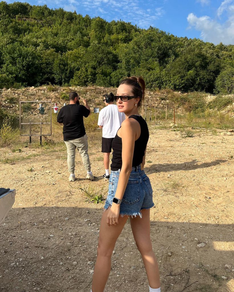 Müge Bayramoğlu looks hot xxx