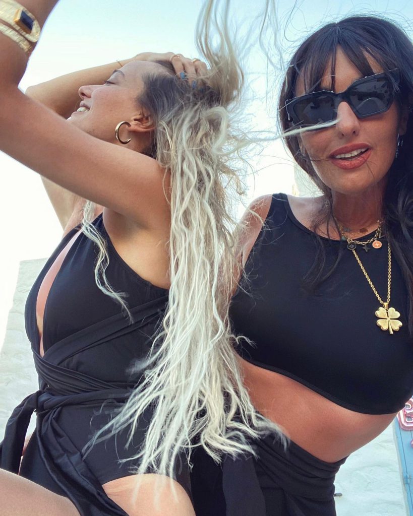 Müge Bayramoğlu modeling hot pics