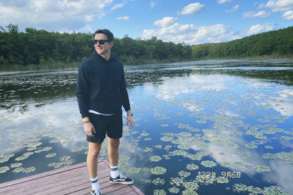 Müge Bayramoğlu smiles xxx sex