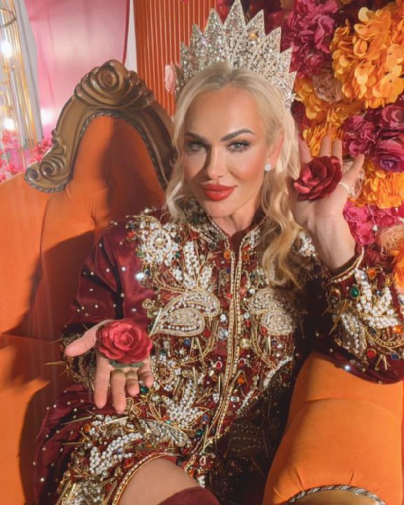 Nagihan Karadere depicts fire hot images