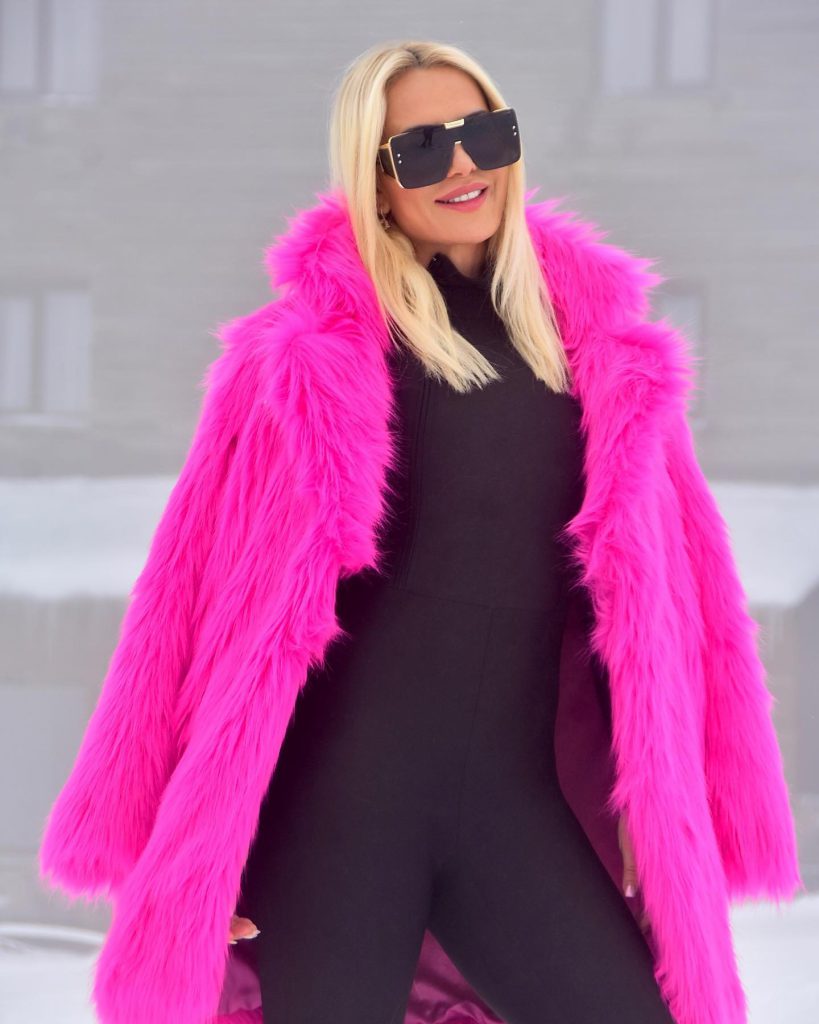 Nagihan Karadere depicts fire hot photos