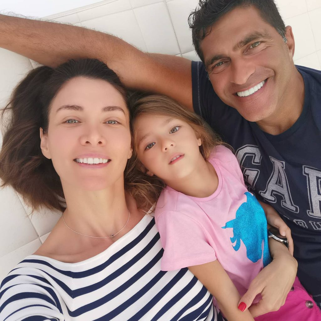 Nefise Karatay ardent nude