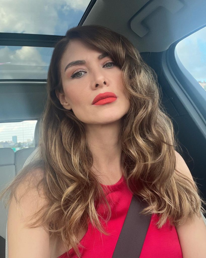 Nefise Karatay ardent xxx porn