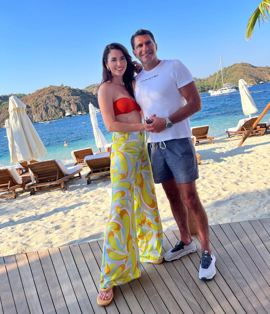 Nefise Karatay looks sex scenes