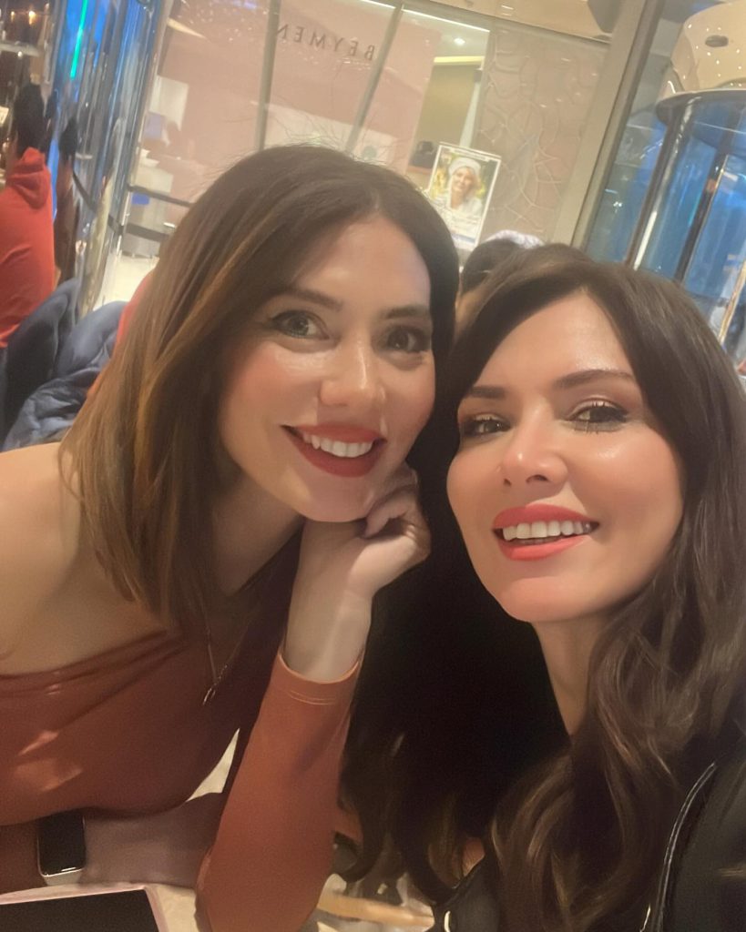 Nefise Karatay modeling xxx