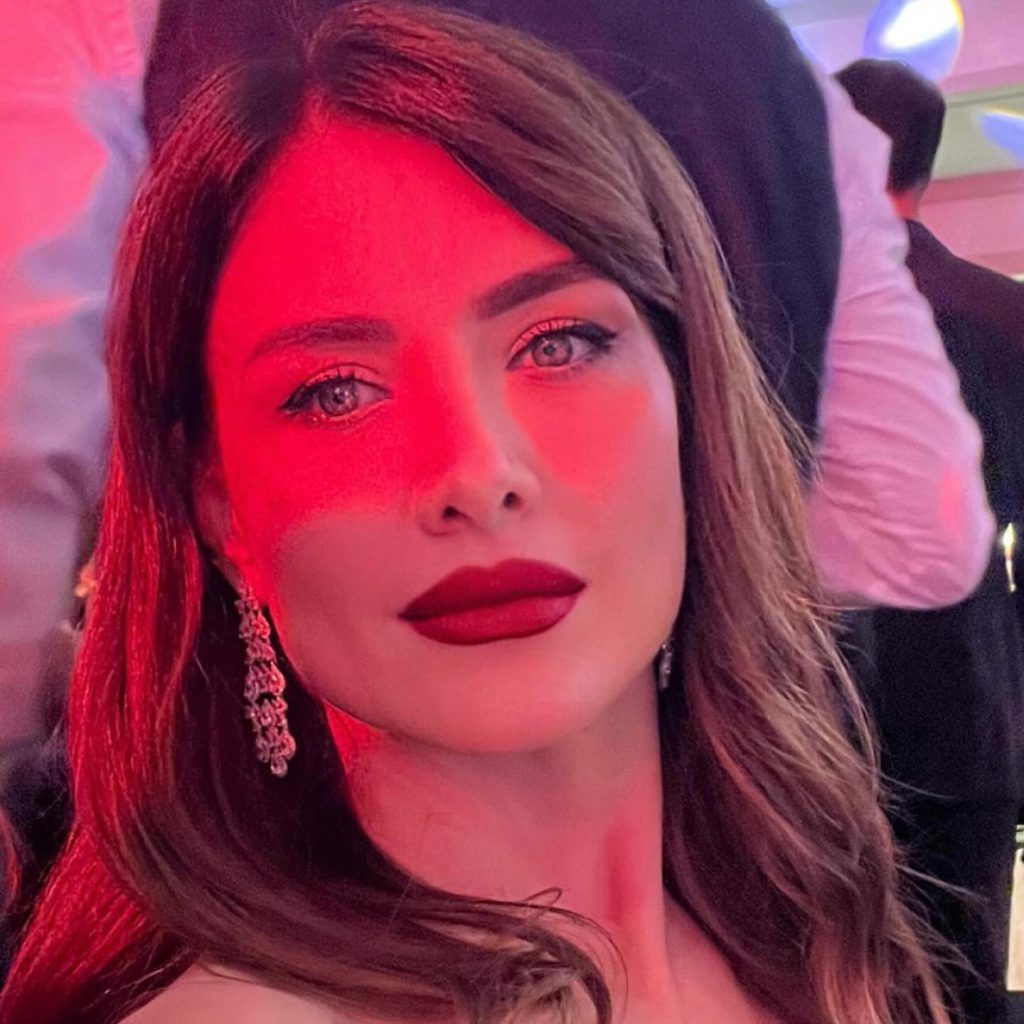 Nefise Karatay nude pics