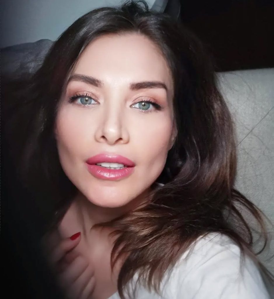 Nefise Karatay xxx sex