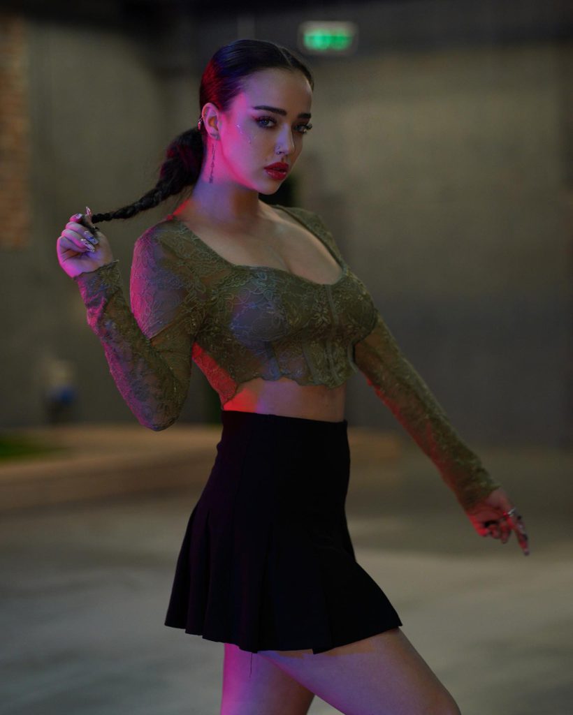 Nurseli Aksoy ardent hot images