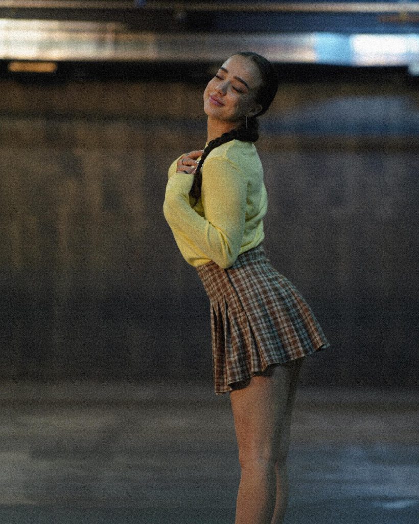 Nurseli Aksoy ardent hot photos