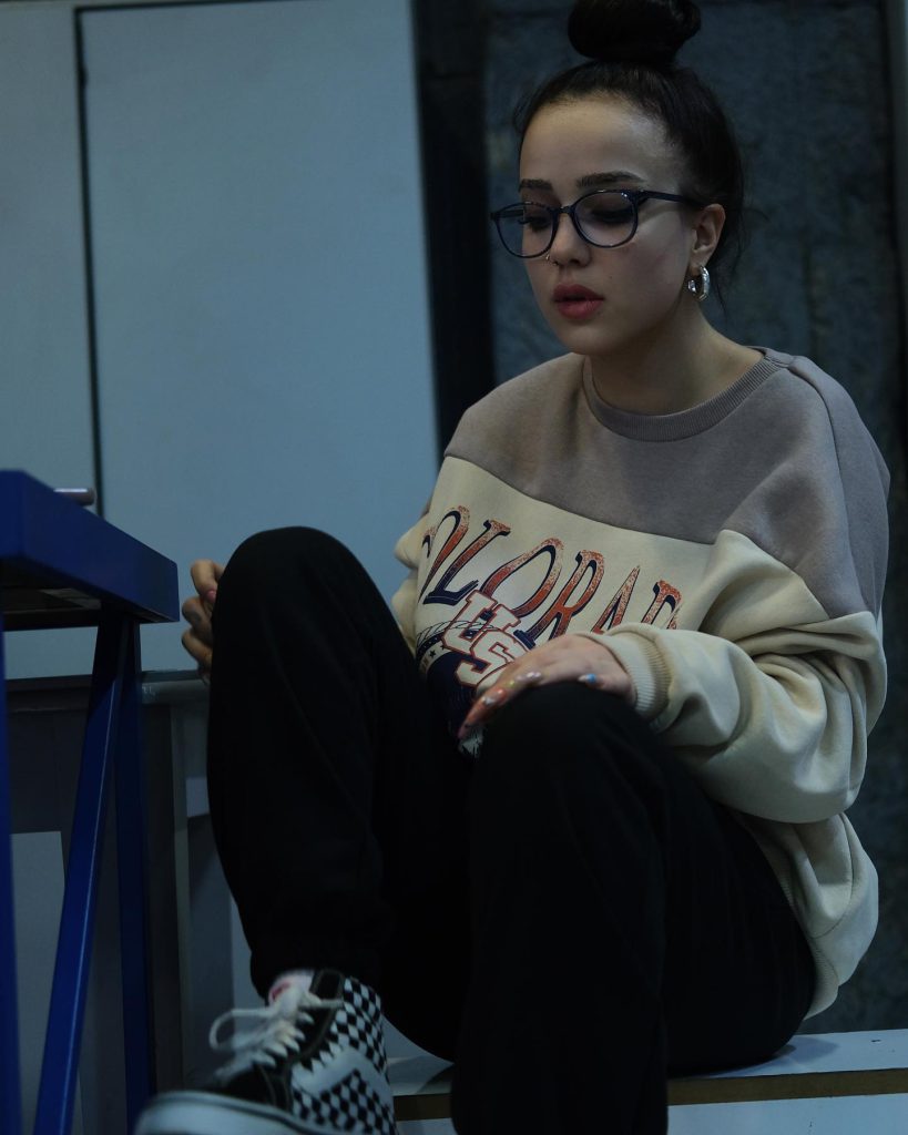 Nurseli Aksoy ardent naked