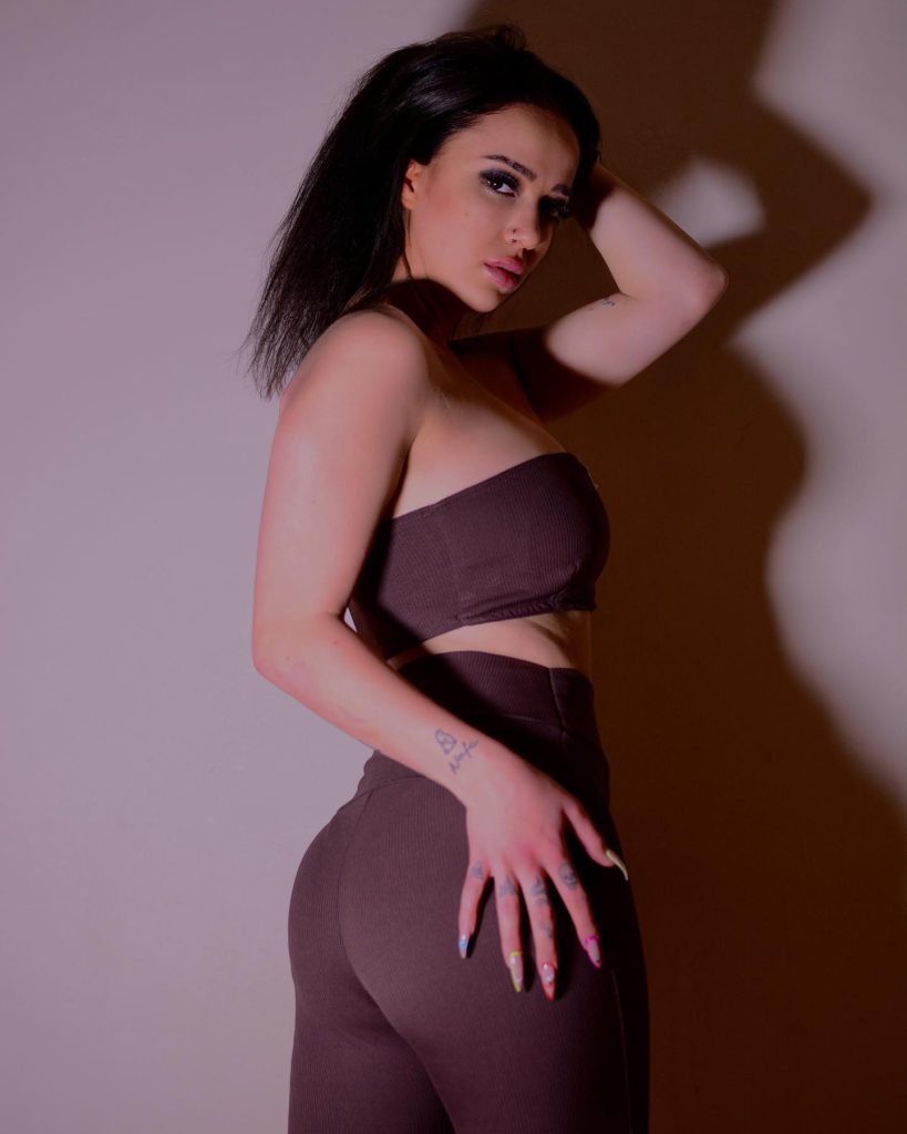 Nurseli Aksoy ardent porn