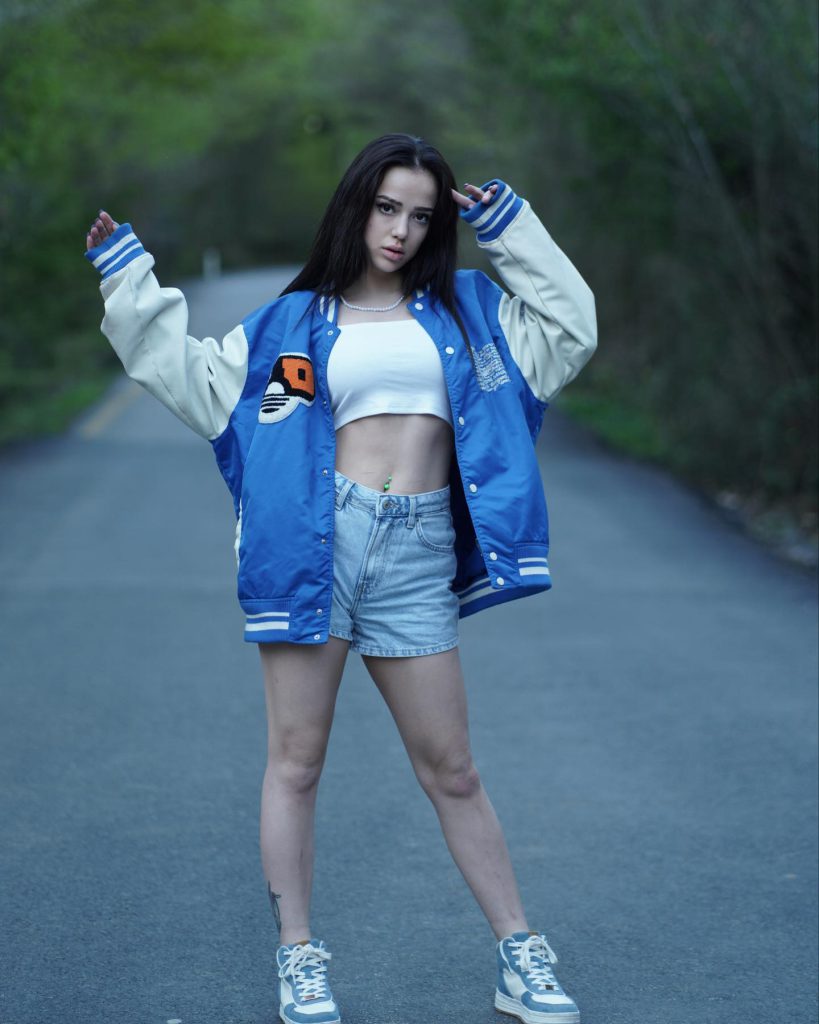 Nurseli Aksoy depicts fire bikini