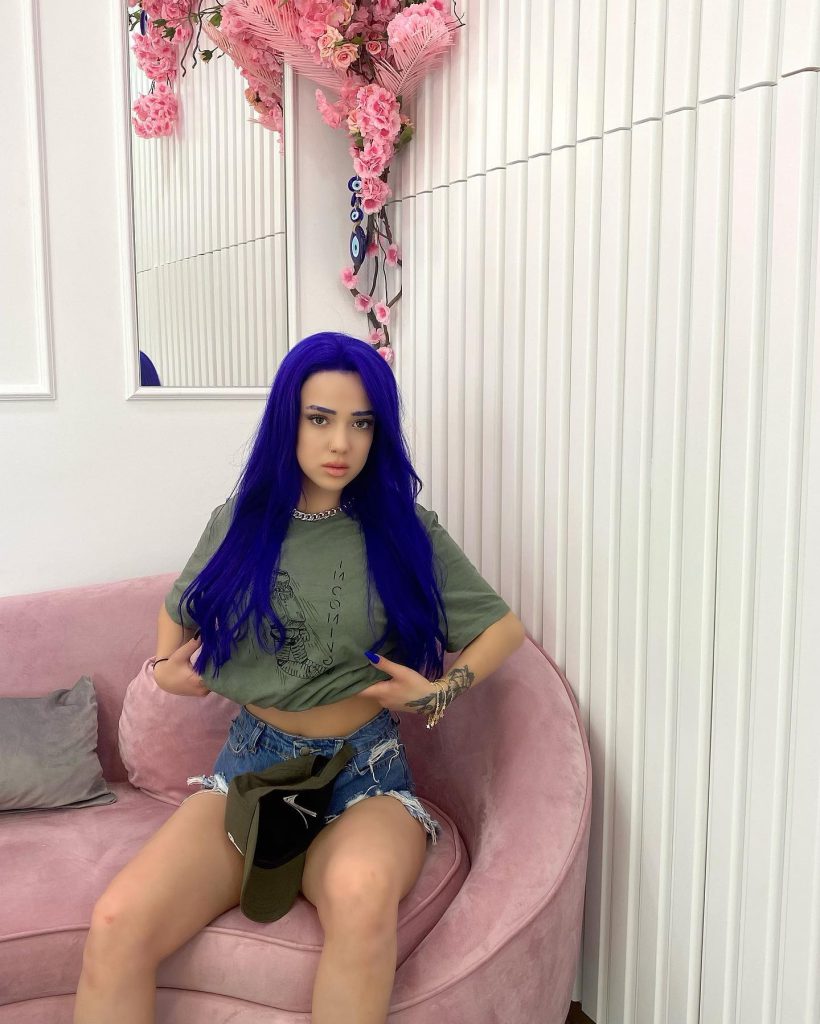 Nurseli Aksoy looks hot pics