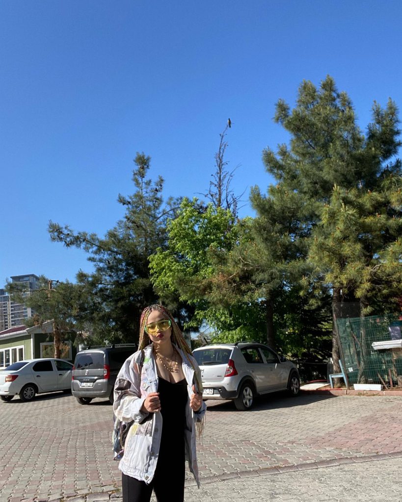 Nurseli Aksoy smiles hot bikini