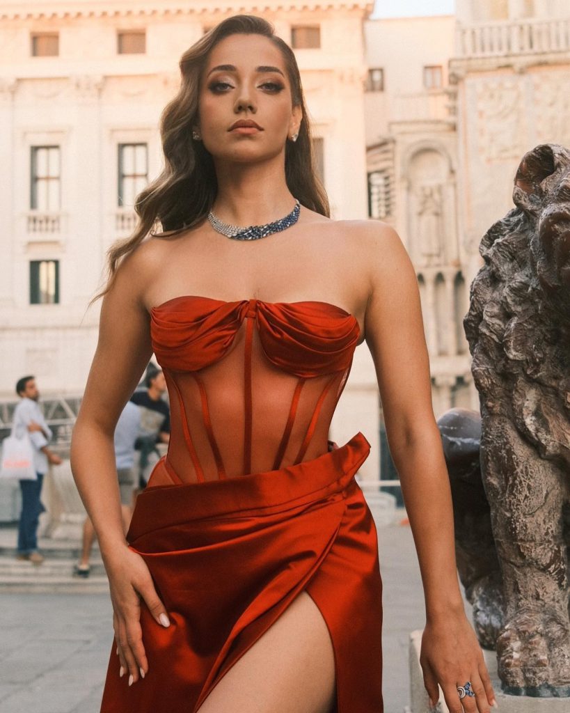 Özge Özacar xxx sex