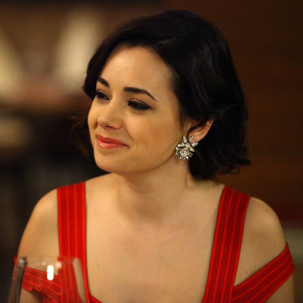 Özgü Namal ardent fuck