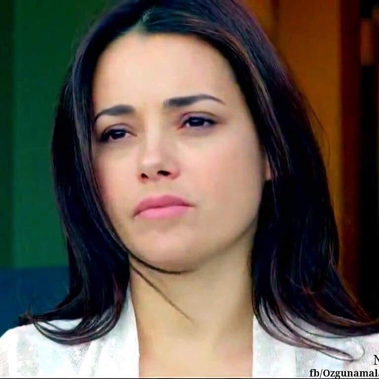 Özgü Namal beautiful xxx